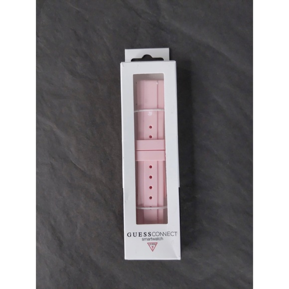 🎉 3/$20 👯‍♀️Host Pick⚡️NEW Guess Connect 20mm Silicone Band(fits 41mm case) - Picture 3 of 11
